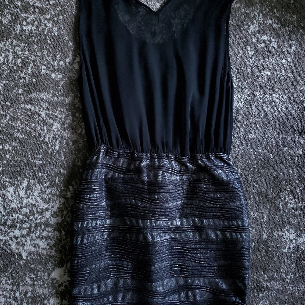 Little black dress size LG